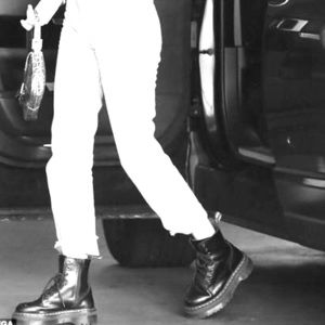 NEW Dr Martens JADON platform